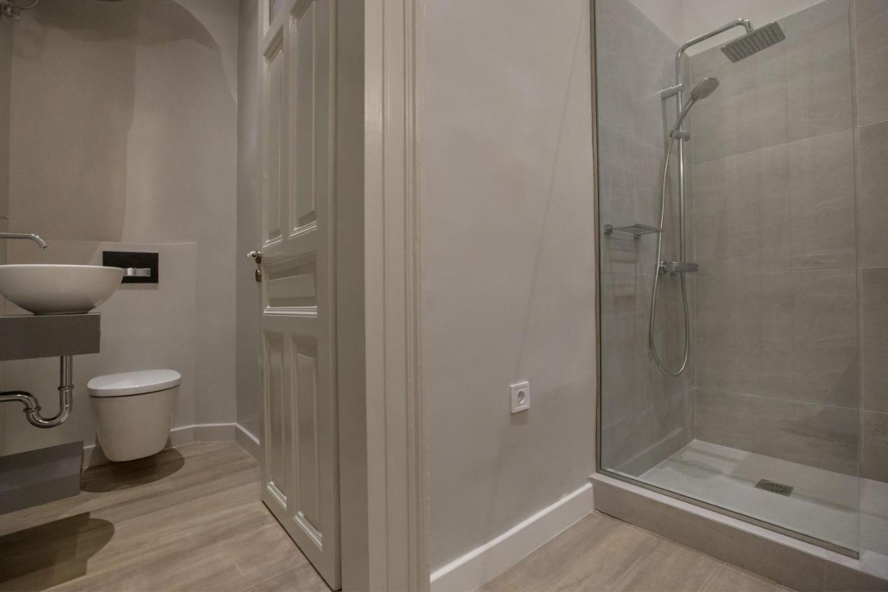 Sophisticated Apartment In Syntagma By Ghh 雅典 外观 照片