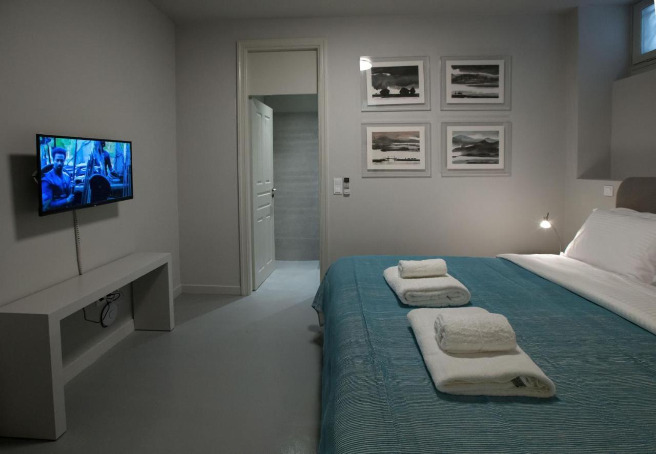 Sophisticated Apartment In Syntagma By Ghh 雅典 外观 照片