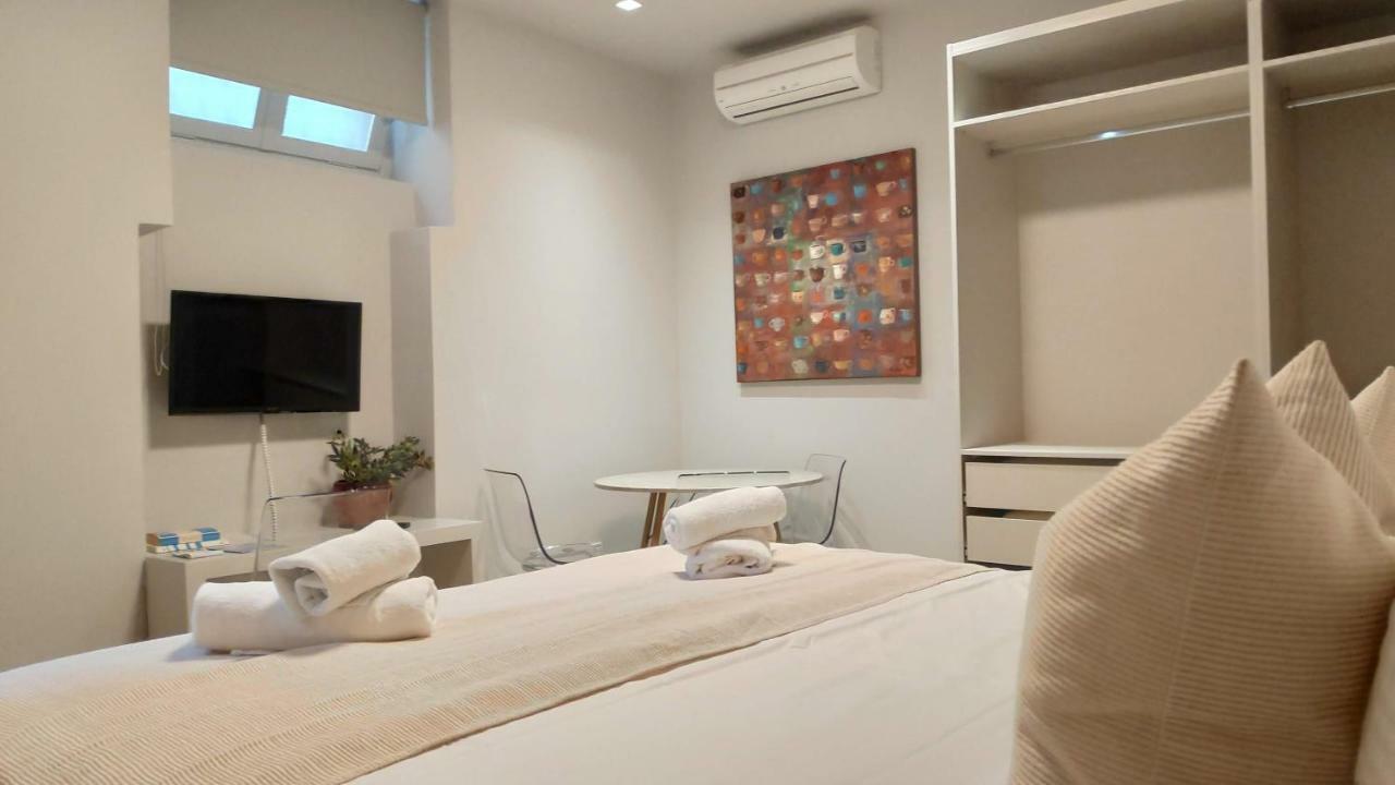 Sophisticated Apartment In Syntagma By Ghh 雅典 外观 照片