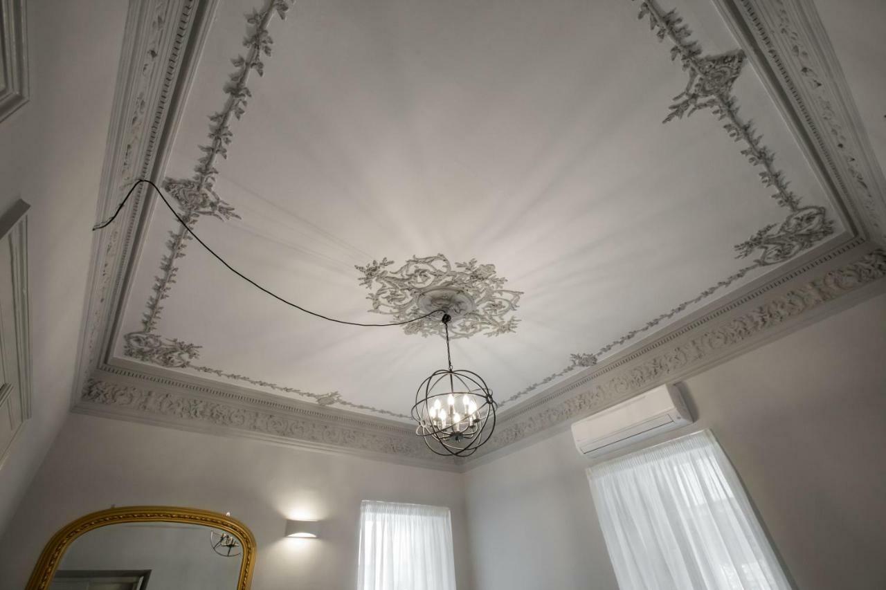 Sophisticated Apartment In Syntagma By Ghh 雅典 外观 照片