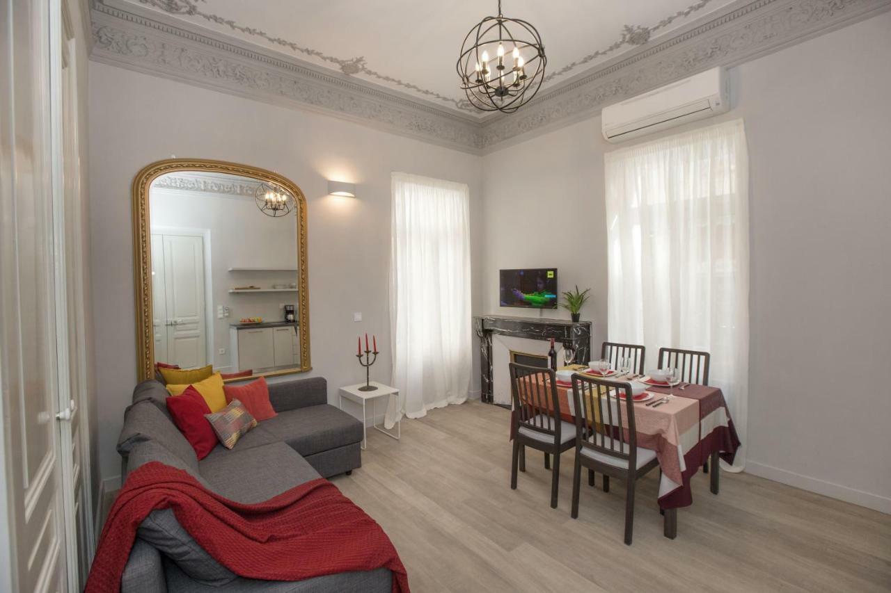 Sophisticated Apartment In Syntagma By Ghh 雅典 外观 照片